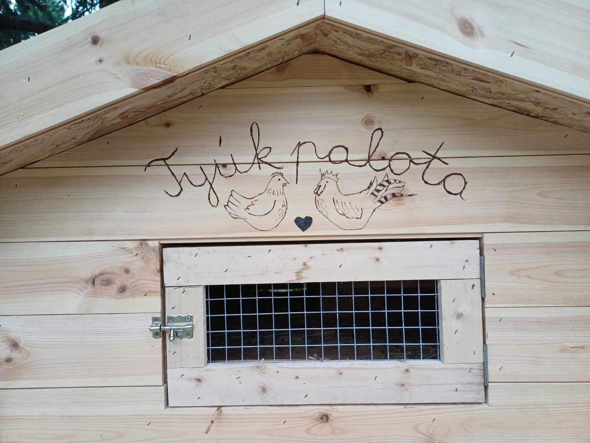 Jurta Az Erdo Mellett Dezsaval-Keresz-Tanya Hotel Pilisszentkereszt Luaran gambar